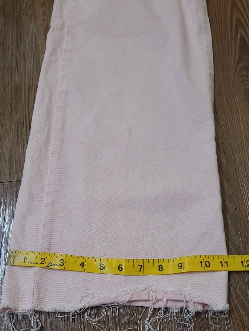 High-Rise Pink Wide-Leg Jeans with Frayed Hem - Picture 8 of 16